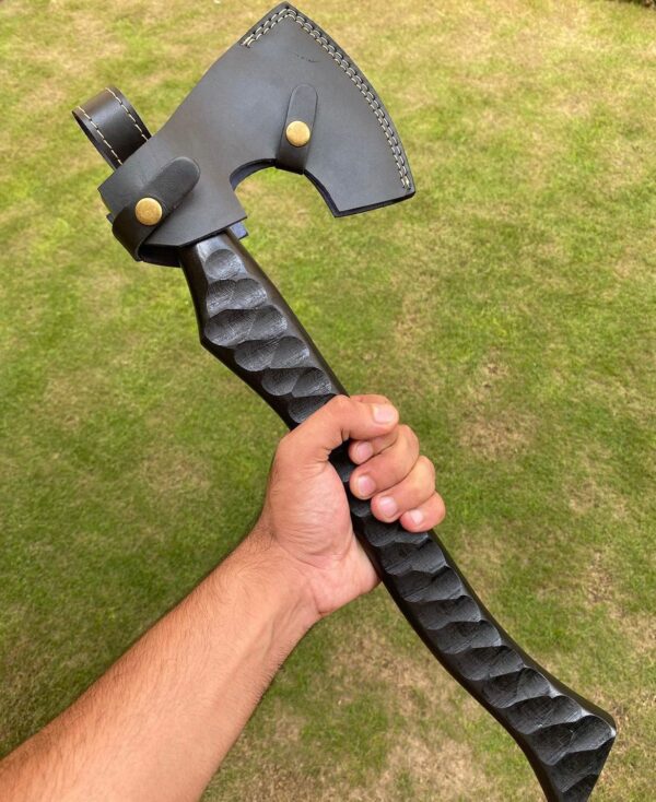 HATCHET - Image 2